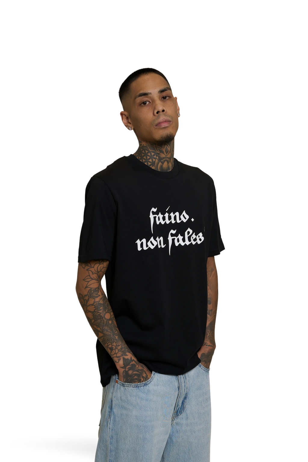 “Faino. Non fales!” — TÖLÖS