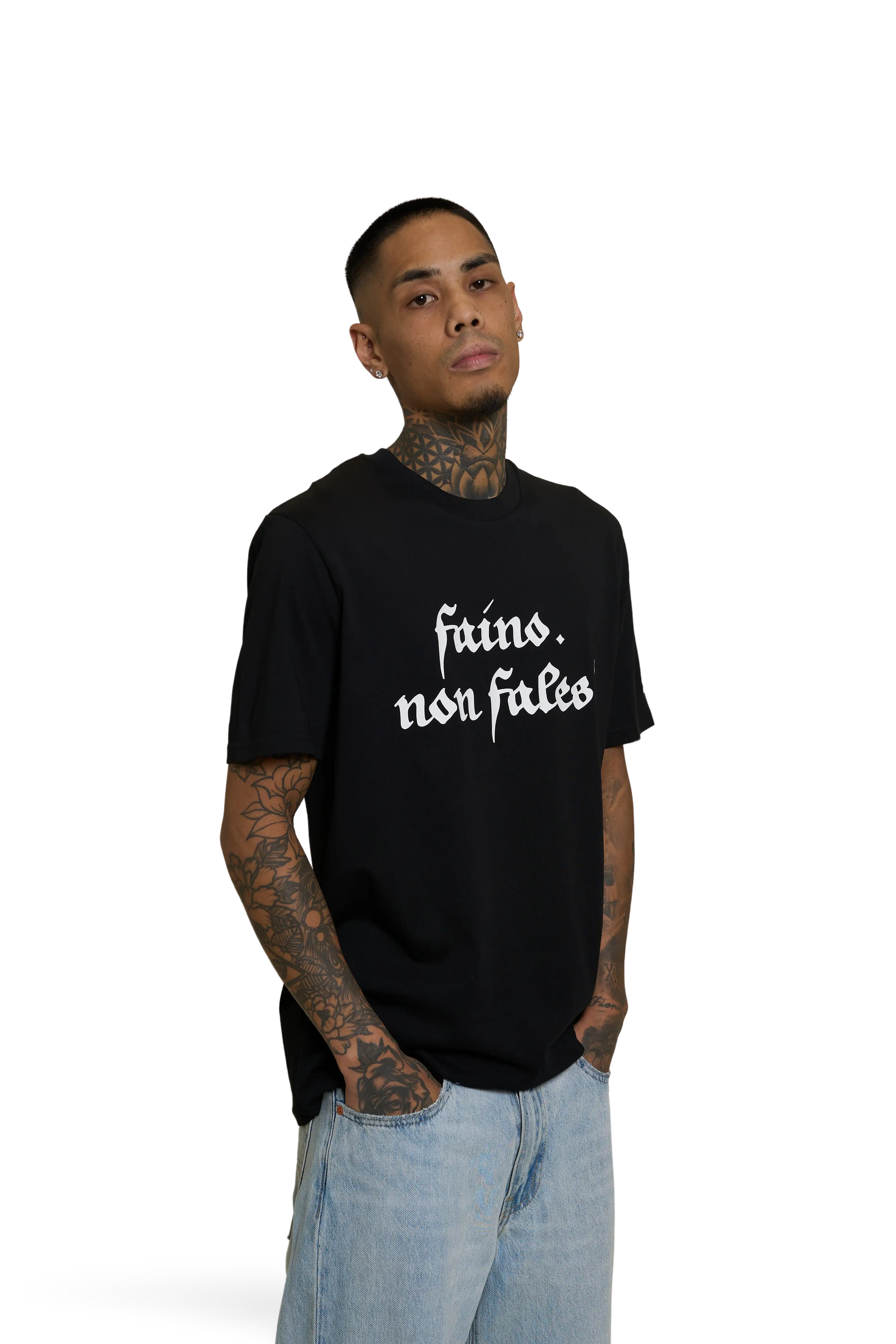 “Faino. Non fales!” — TÖLÖS