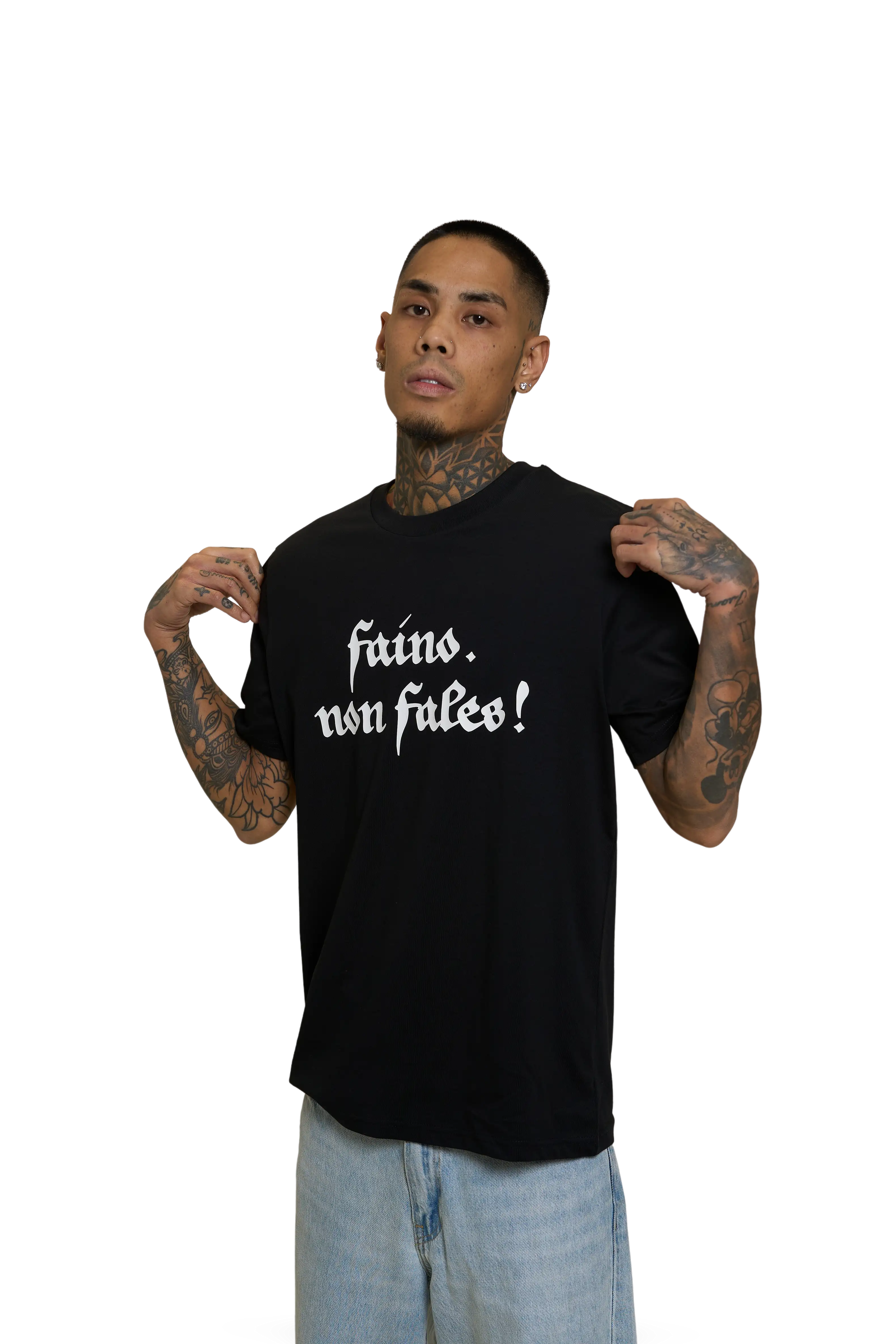 “Faino. Non fales!” — TÖLÖS